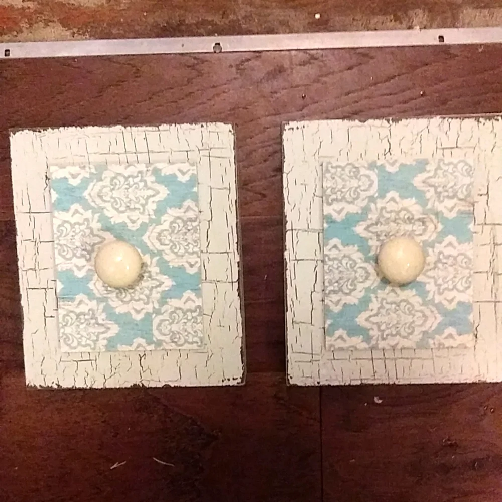 Wall decor - Picture 1 of 1